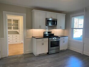 81 Allison St in Concord, NH - Building Photo - Building Photo