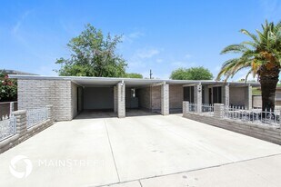 8411 E Colette St in Tucson, AZ - Building Photo