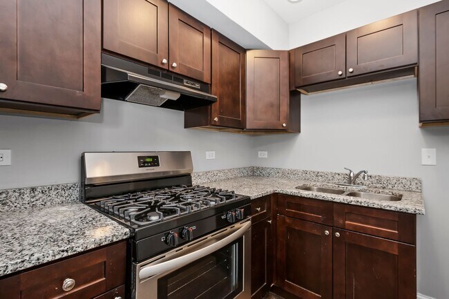 7117 S East End Ave in Chicago, IL - Building Photo - Building Photo