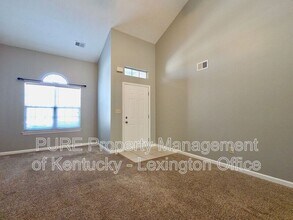 2629 Michelle Park in Lexington, KY - Building Photo - Building Photo