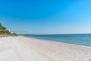 609 Ocean Dr in Key Biscayne, FL - Building Photo