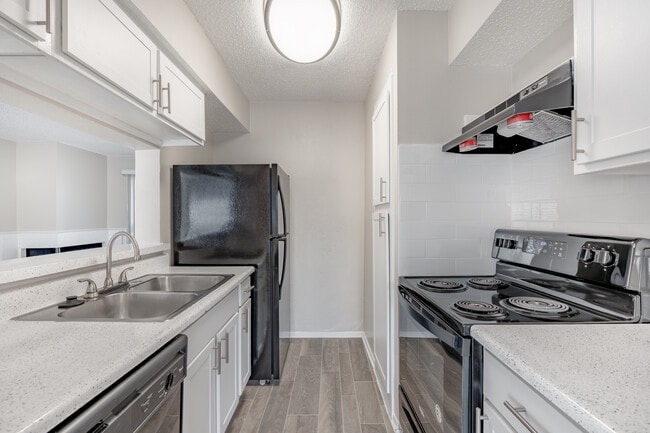 Stone Canyon in Arlington, TX - Foto de edificio - Interior Photo