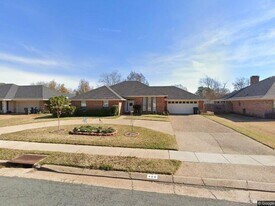 404 Madison St in Bossier City, LA - Building Photo