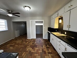 1602 39th St in Lubbock, TX - Building Photo - Building Photo