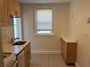 32 Park Vale Ave, Unit 3 in Boston, MA - Foto de edificio - Building Photo