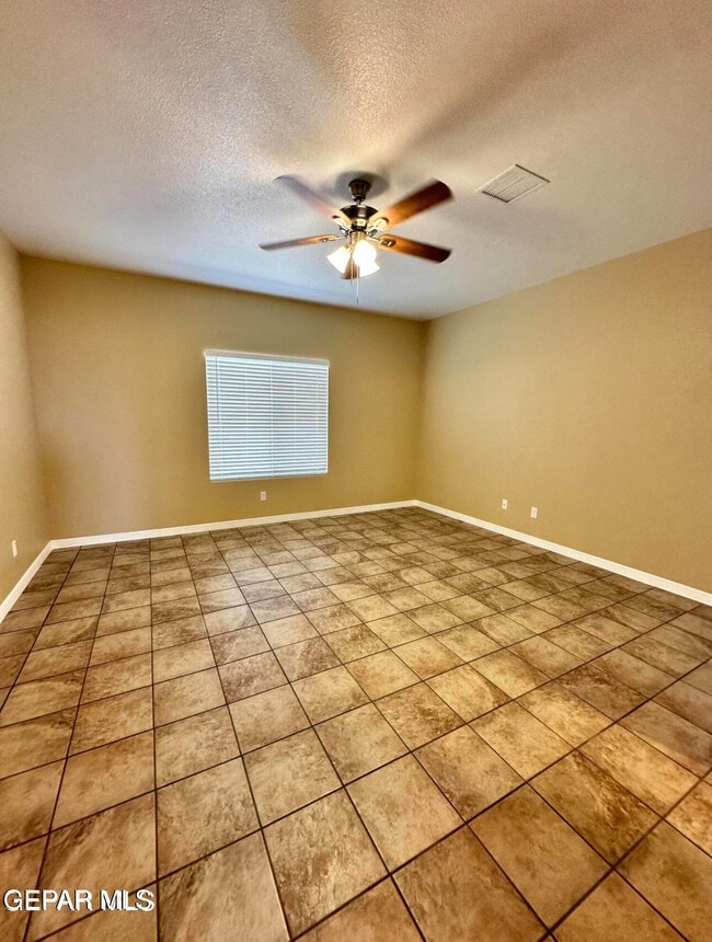 14772 Kurthwood in El Paso, TX - Building Photo - Building Photo
