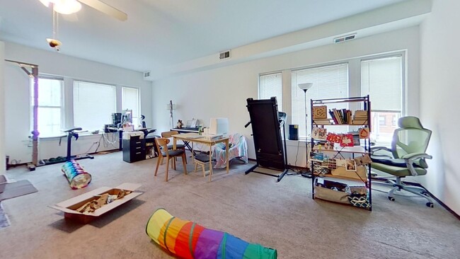 property at 701 W Belmont Ave