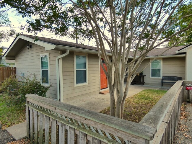 property at 507 Houston St