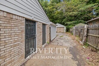 5227 Braden Dr in Memphis, TN - Building Photo - Building Photo