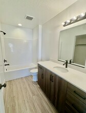 5710 S Weehawken Ln in Saint George, UT - Building Photo - Building Photo