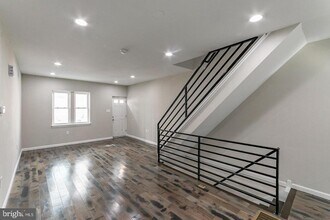 1447 S Taylor St in Philadelphia, PA - Building Photo - Building Photo