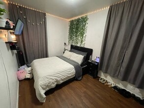 1101 Lanore Dr in Urbana, IL - Foto de edificio - Building Photo