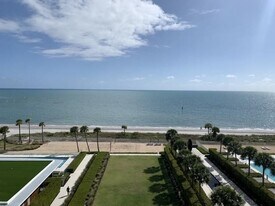 350 Ocean Dr, Unit 704N in Key Biscayne, FL - Building Photo