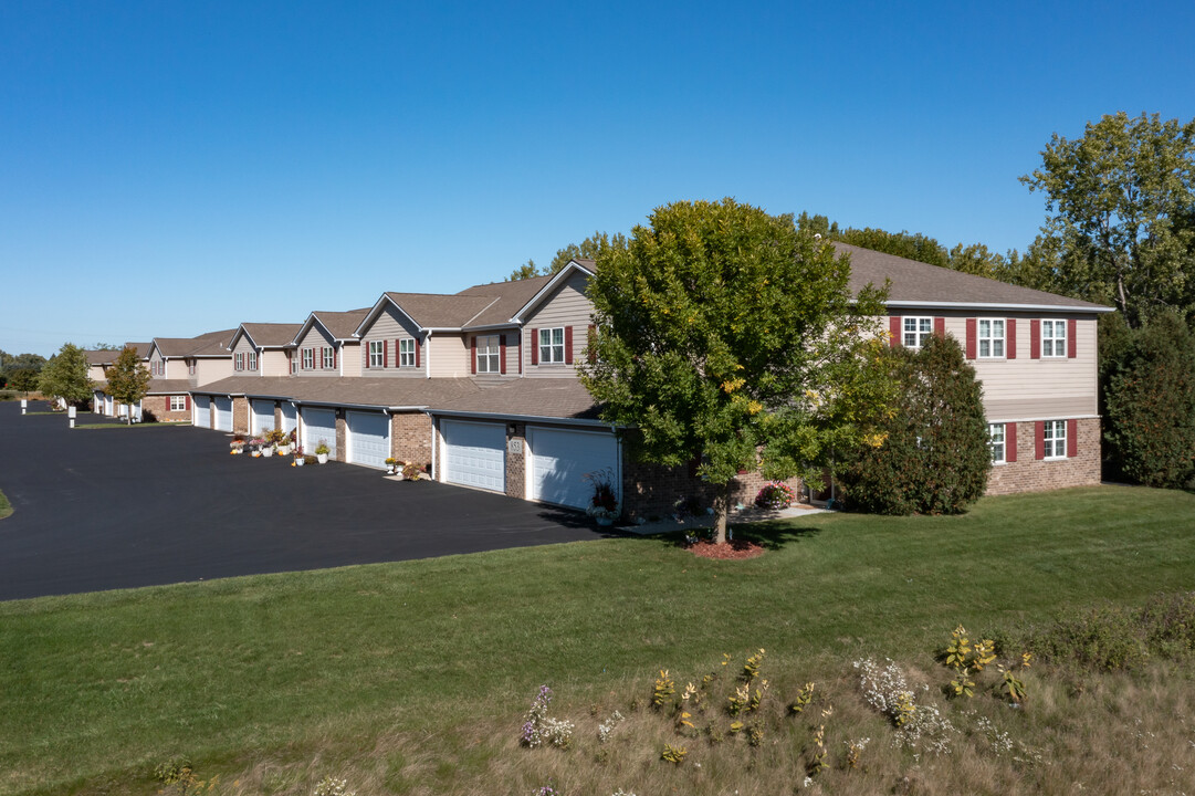 Stonefield Heights in Mount Pleasant, WI - Building Photo