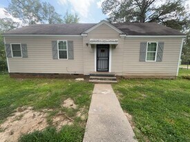 131 Grandview Cir in Jackson, MS - Building Photo