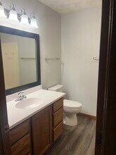 1208 Miller St in Washington, IL - Foto de edificio - Building Photo