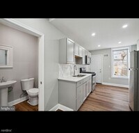 37 E Collom St photo'