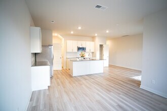 1619 Manuka Ln in Columbia, TN - Building Photo - Building Photo