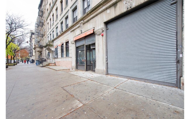 200 W 112th St in New York, NY - Building Photo - Building Photo