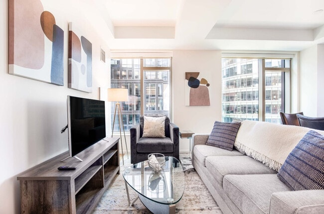 131 Seaport Blvd