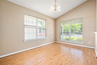 8158 Magnolia Village Dr N in Mobile, AL - Building Photo - Building Photo
