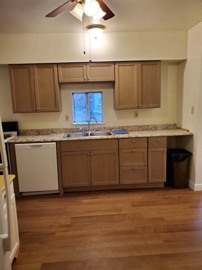 1055 Saxonburg Blvd, Unit 1 floor