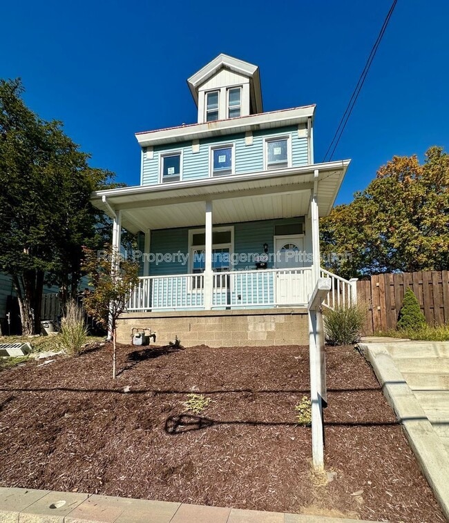 property at 1379 Paulson Ave