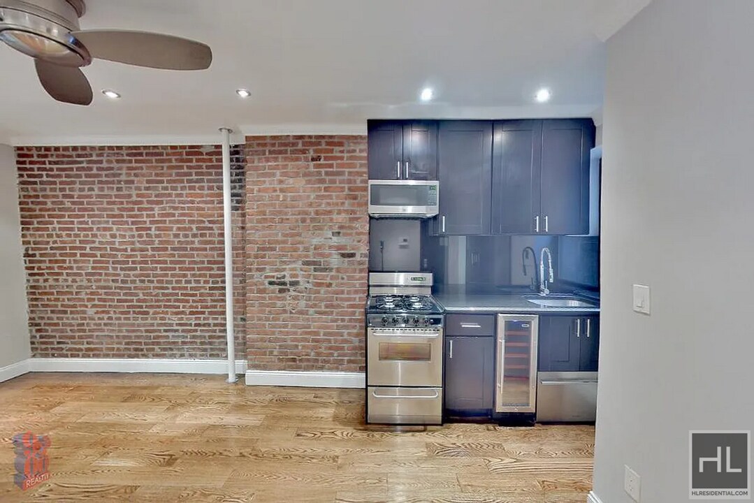 West 52nd Street in New York, NY - Building Photo