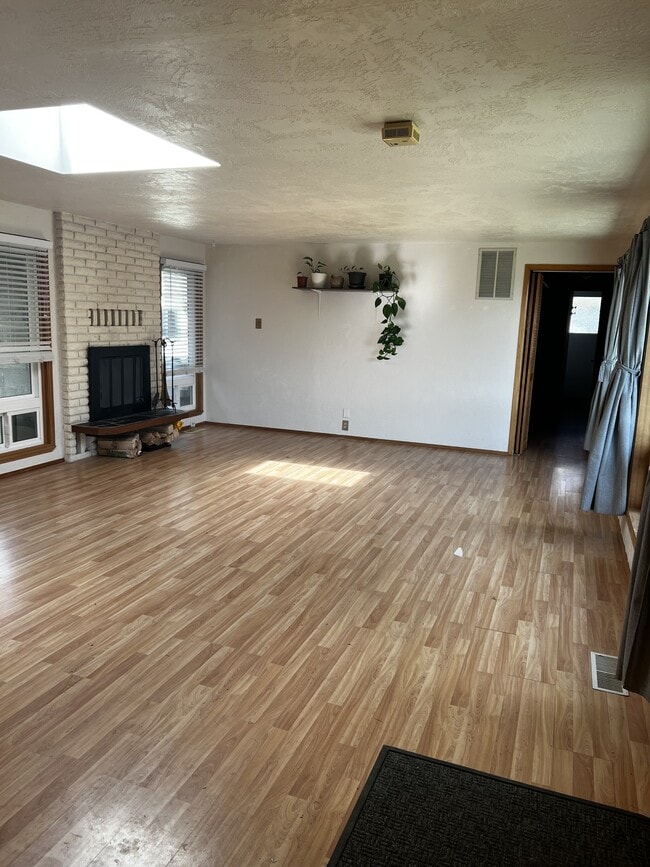 146 Hawthorn Ln in Shelton, WA - Building Photo - Building Photo