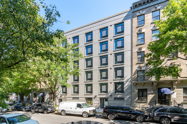 207-209 W 140th St in New York, NY - Building Photo - Primary Photo