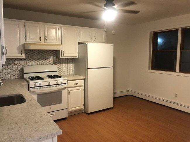 114 Lawton St in Yonkers, NY - Building Photo - Building Photo