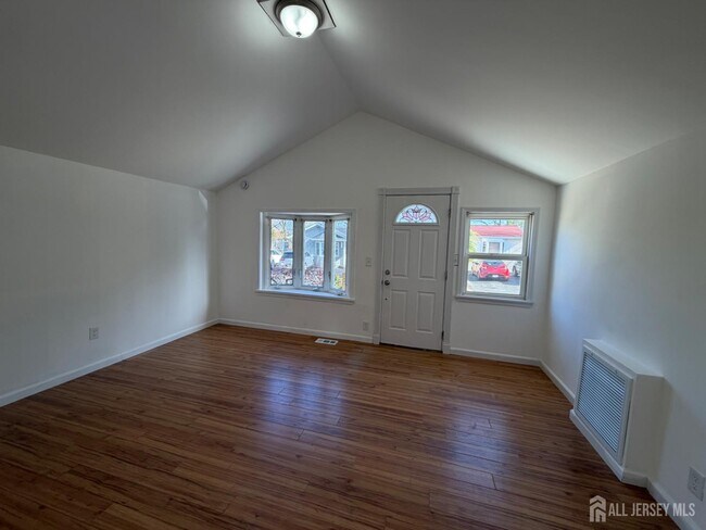 226 Outlook Blvd in Keyport, NJ - Building Photo - Building Photo