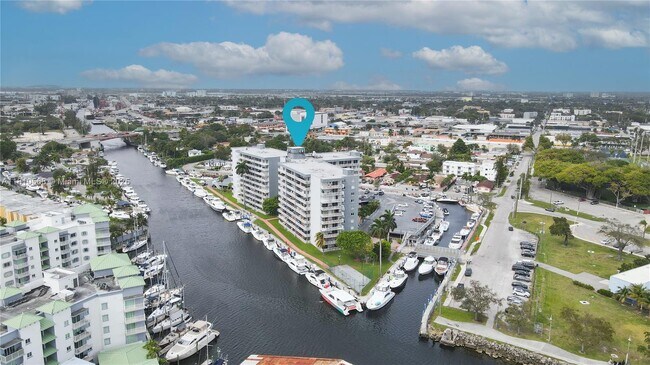 1800 NW 24th Ave in Miami, FL - Building Photo - Building Photo