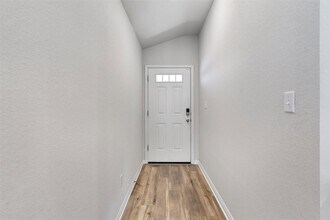 504 Longmount Cv in Liberty Hill, TX - Building Photo - Building Photo