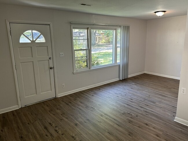 611 9th St NW in Huntsville, AL - Building Photo - Building Photo