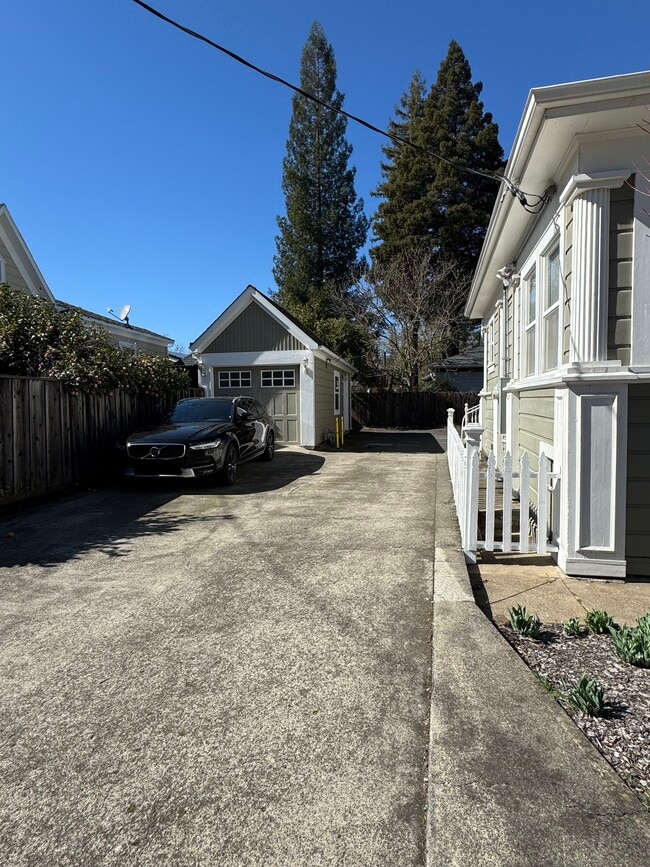 1603 Main St in St Helena, CA - Building Photo - Building Photo