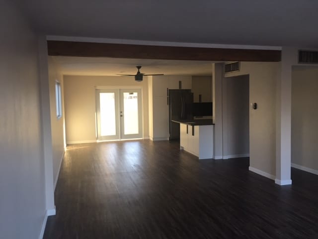 8335 E Sells Dr in Scottsdale, AZ - Building Photo - Building Photo