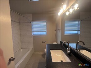 200 Olsens Acres in Wimberley, TX - Building Photo - Building Photo