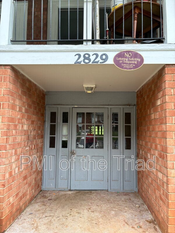 property at 2829 North O.Henry Boulevard