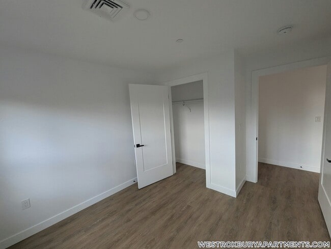 199 Gardner St in Boston, MA - Foto de edificio - Building Photo