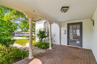 3120 S Julia Cir in Tampa, FL - Building Photo - Building Photo