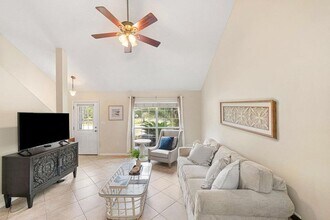 42 Vía Largo in Santa Rosa Beach, FL - Building Photo - Building Photo