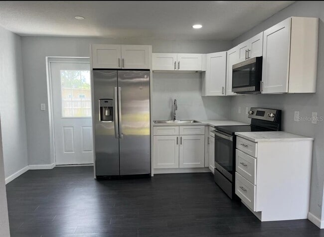 6329 Rockaway St in Orlando, FL - Building Photo - Building Photo
