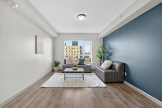 Fergus House - Student Living in Waterloo, ON - Building Photo - Building Photo