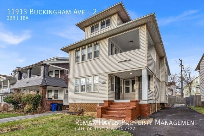 11913 Buckingham Ave in Cleveland, OH - Foto de edificio - Building Photo