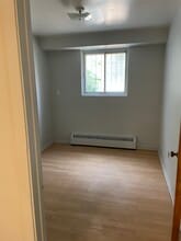 7020 Birnam Rue in Montréal, QC - Building Photo - Building Photo