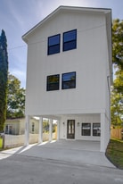 2007 Arbutus Ave in North Charleston, SC - Building Photo