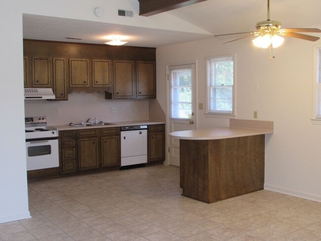 6016 Pleasant Grove Rd in Charlotte, NC - Building Photo - Building Photo