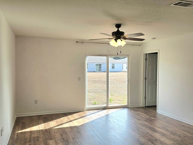 4364 Jitterbug St in Milton, FL - Building Photo - Building Photo