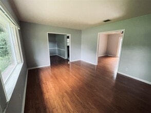 1039 S Frankland Rd in Tampa, FL - Building Photo - Building Photo